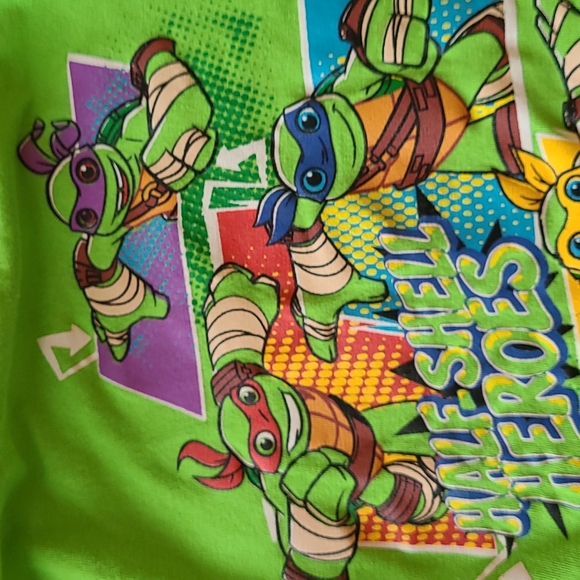 Teenage Mutant Ninja Turtles green hooded long sleeved tee shirt - Picture 4 of 5